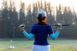 From Tee to Green: How to Play Golf Safely and Enjoy Every Round