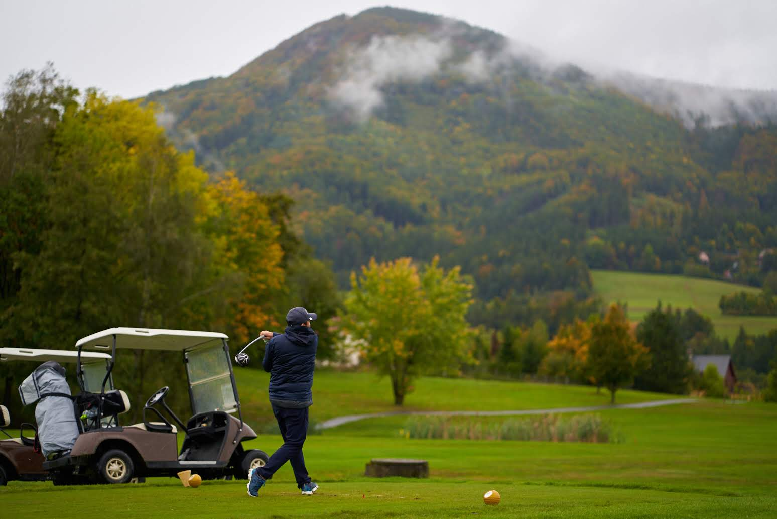 Conquering the Greens in Rain: A Guide to Playing Golf in Wet Weather